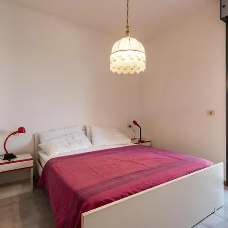 Appartamento Seafront With Pool In *