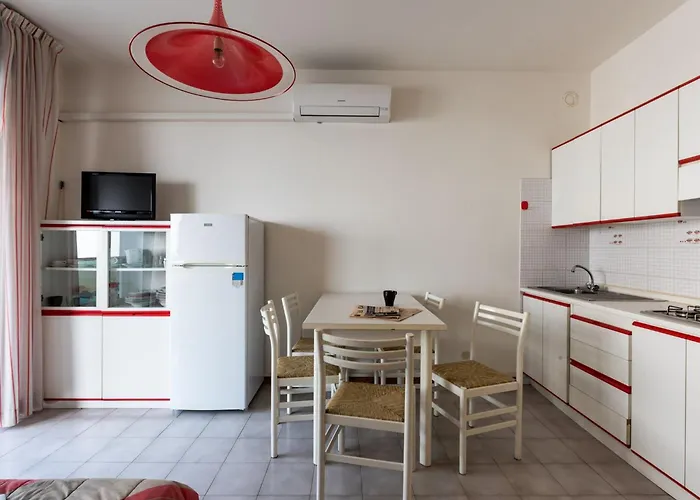 Apartment Modern Seafront With Pool And Terrace Bibione